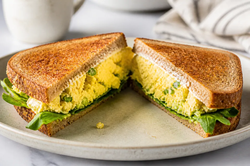 5 minute Tofu "Egg" Salad Sandwich